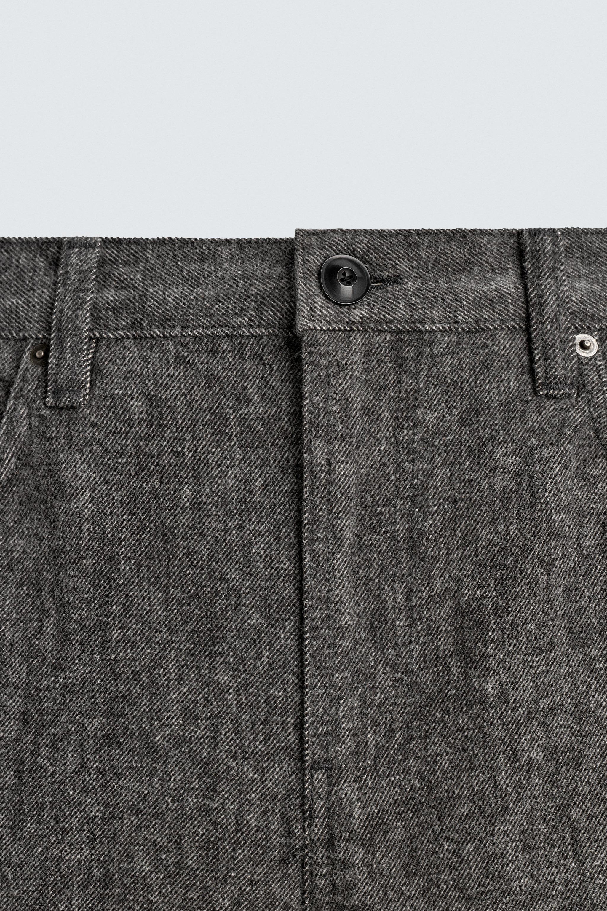 JEAN STRAIGHT FIT BROSSÉ